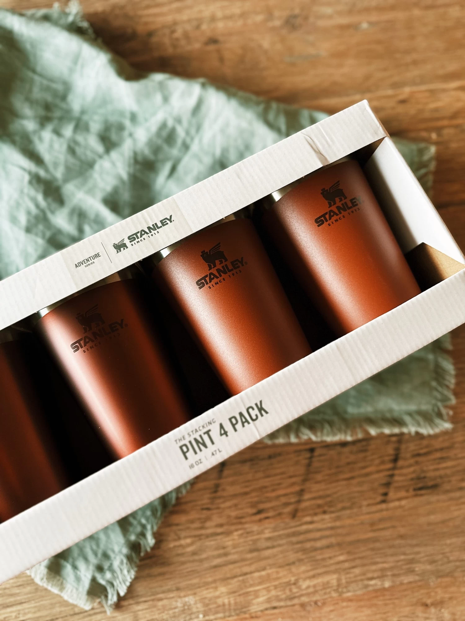 Stanley: Stacking Beer Pint 4-pack- Cinnamon 3 Stanley: Stacking Beer Pint 4-pack- Cinnamon - Image 3
