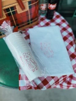 BBQ Pig Out Stadium Cups -Fashion Home Store 1A2D7D22 9242 4EC2 B45E C8C2CD195007