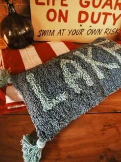 Punch Hook Lake Pillow -Fashion Home Store 2C12C666 4121 40CA 8D21 8F7F6D1C3067