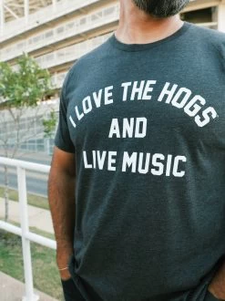 I Love The Hogs And Live Music T-Shirt -Fashion Home Store 8F6B36DB 3621 45A9 B105 F0FD3576667F
