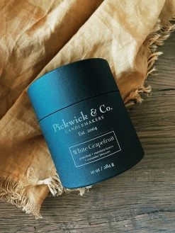 Pickwick + Co: White Grapefruit Candle