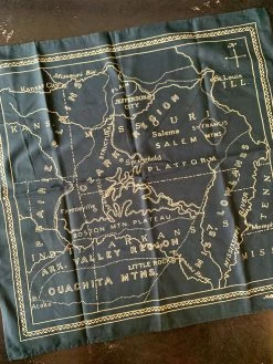 Mollyjogger: Ozark 1900 Bandana -Fashion Home Store B591D53E 5F28 4137 9582 ADFCF03F643A