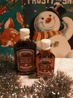 Maple Craft Foods: Organic Peppermint Bark Maple Syrup - 6.8 Oz -Fashion Home Store C15F7434 EBAE 4C69 8348 BC449C4EB06E 7e515338 40b6 43d6 851a aae7405af662