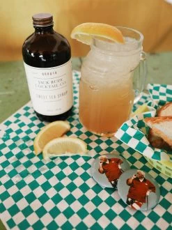 Jack Rudy: Sweet Tea Syrup -Fashion Home Store CC40D352 EC57 4A9F BAC1 D03B21B374C1 e0613492 2d59 4c59 b8dc e56cc1934ea9