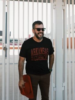 Arkansas Razorbacks Logo T-Shirt -Fashion Home Store DB7DE1D3 A8A0 4467 BCEA 4A196D1D0E76