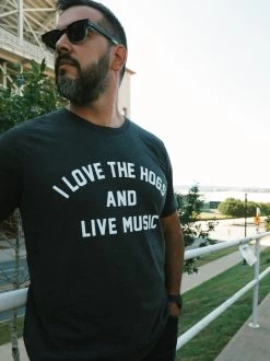 I Love The Hogs And Live Music T-Shirt
