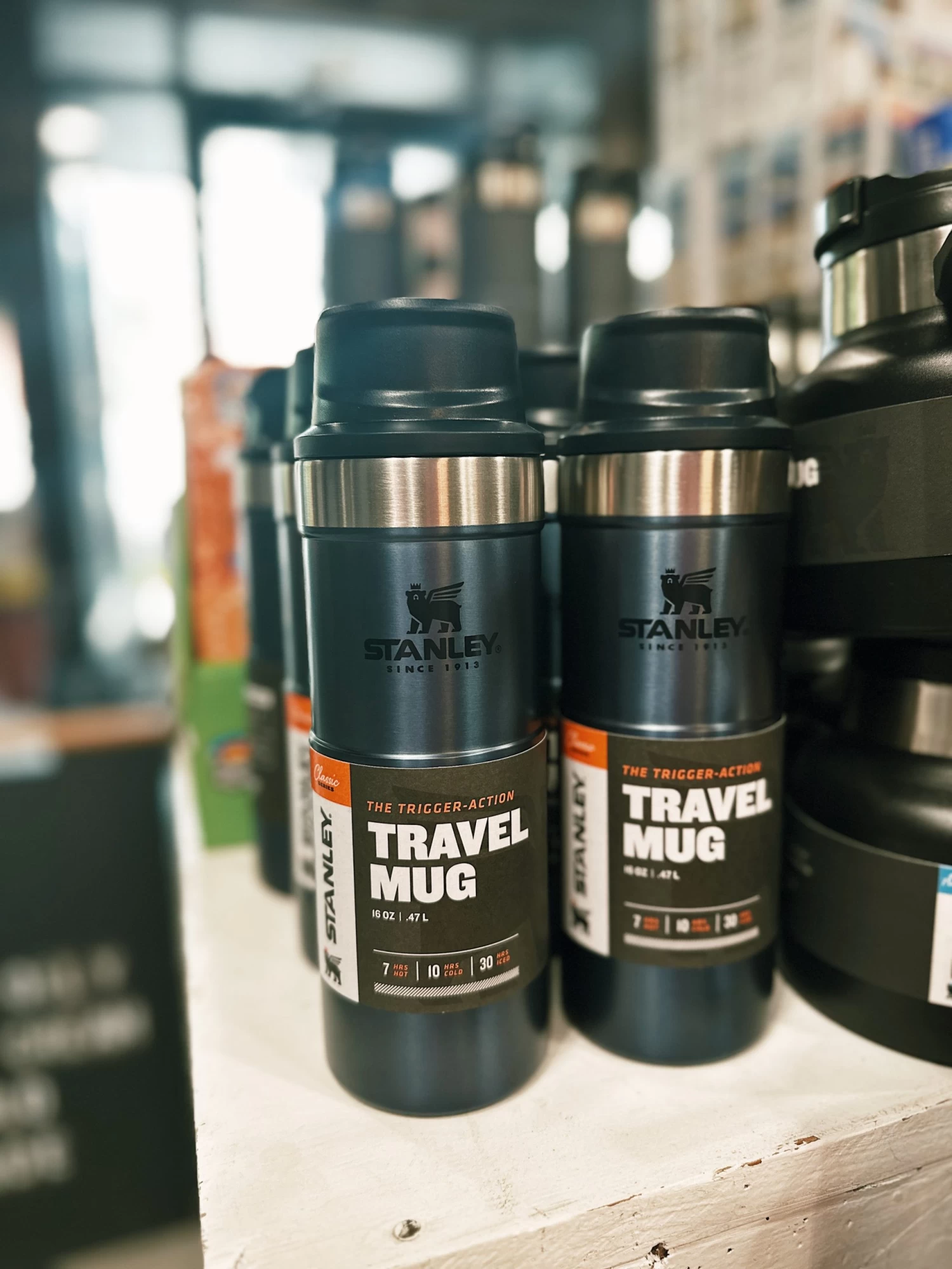 Stanley: Trigger Action Travel Mug - Nightfall 1 Stanley: Trigger Action Travel Mug - Nightfall