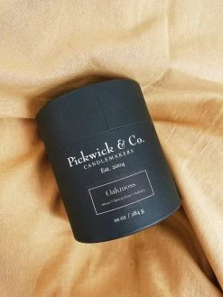 Pickwick & Co: Oakmoss