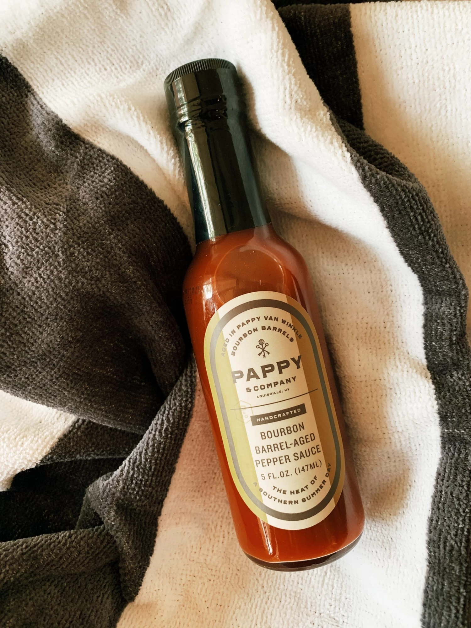 Pappy & Co: Barrel-aged Pepper Sauce 12 Pappy & Co: Barrel-aged Pepper Sauce - Image 12