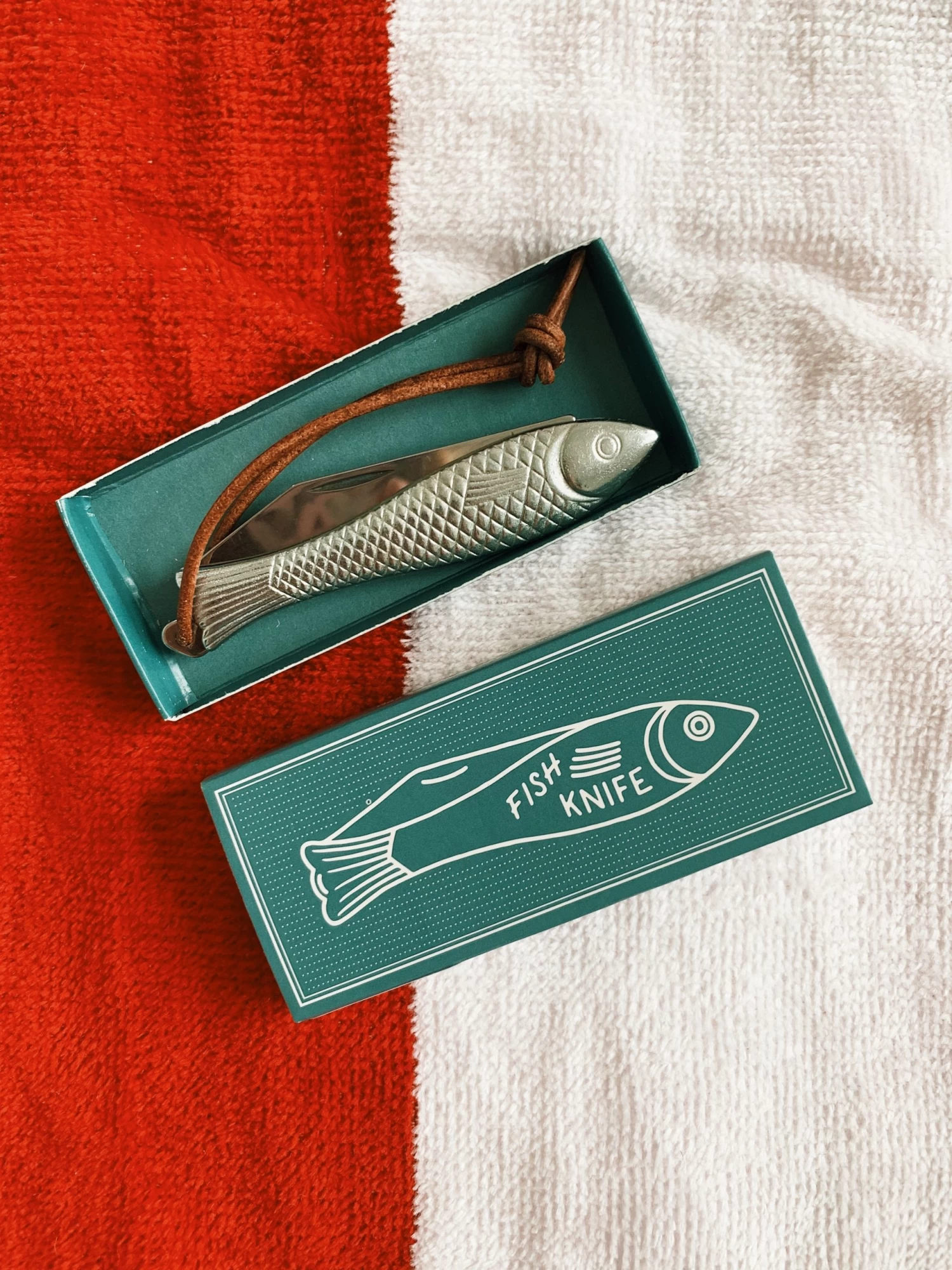 Mollyjogger: Fingerling Fish Knife 1 Mollyjogger: Fingerling Fish Knife