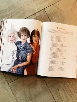 Dolly Parton, Songteller: My Life In Lyrics -Fashion Home Store IMG 8778 698c9287 b0e6 4f5b 9129 9660b5ce1423