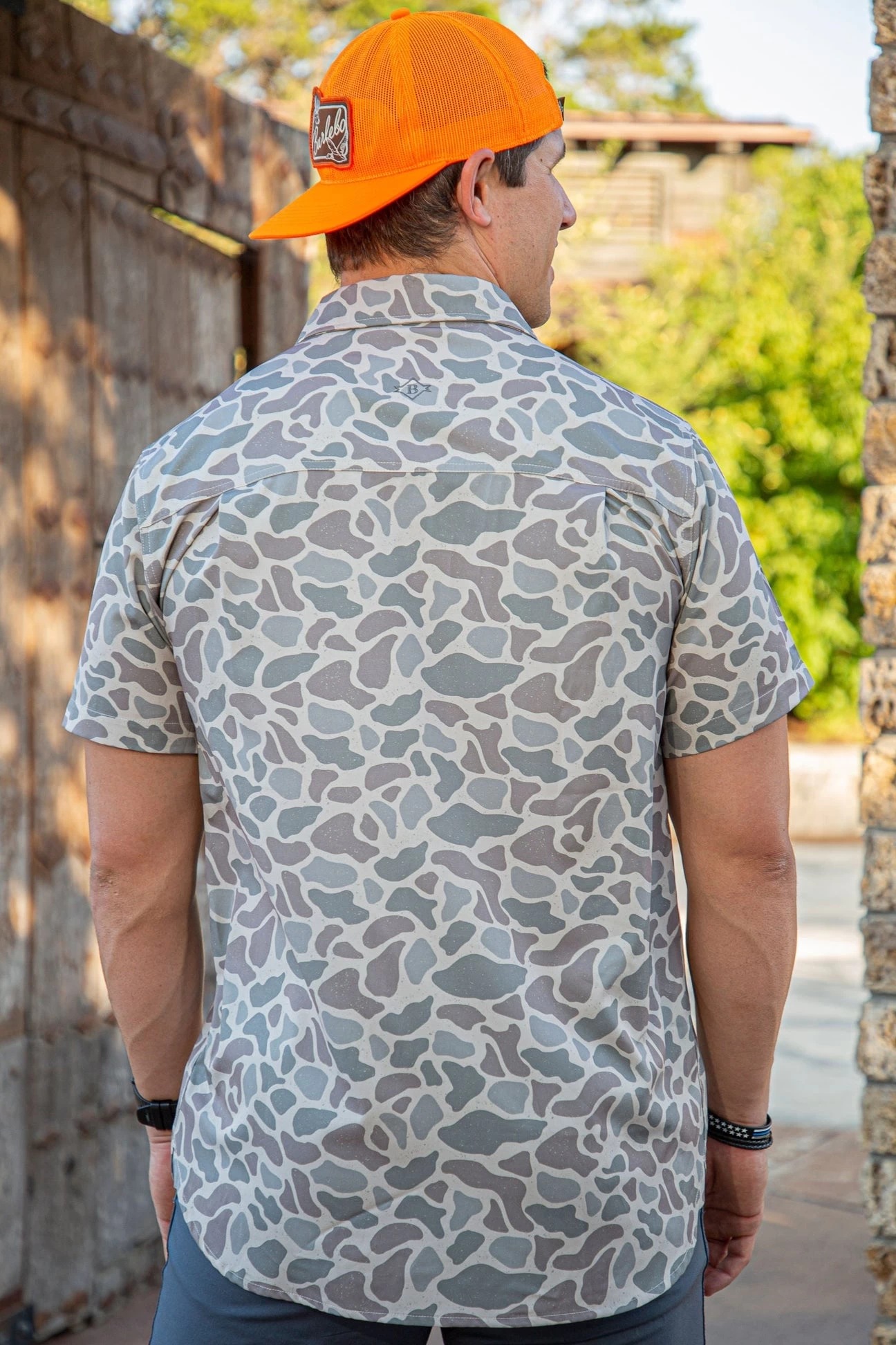 Burlebo: Performance SS Button Up - Classic Deer Camo 4 Burlebo: Performance SS Button Up - Classic Deer Camo - Image 4