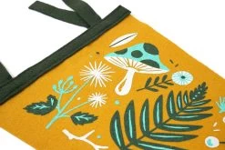 Oxford Pennant: Brave The Woods Pennant -Fashion Home Store bravethewoods1