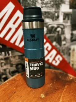 Stanley: Trigger Action Travel Mug - Hammertone Lake