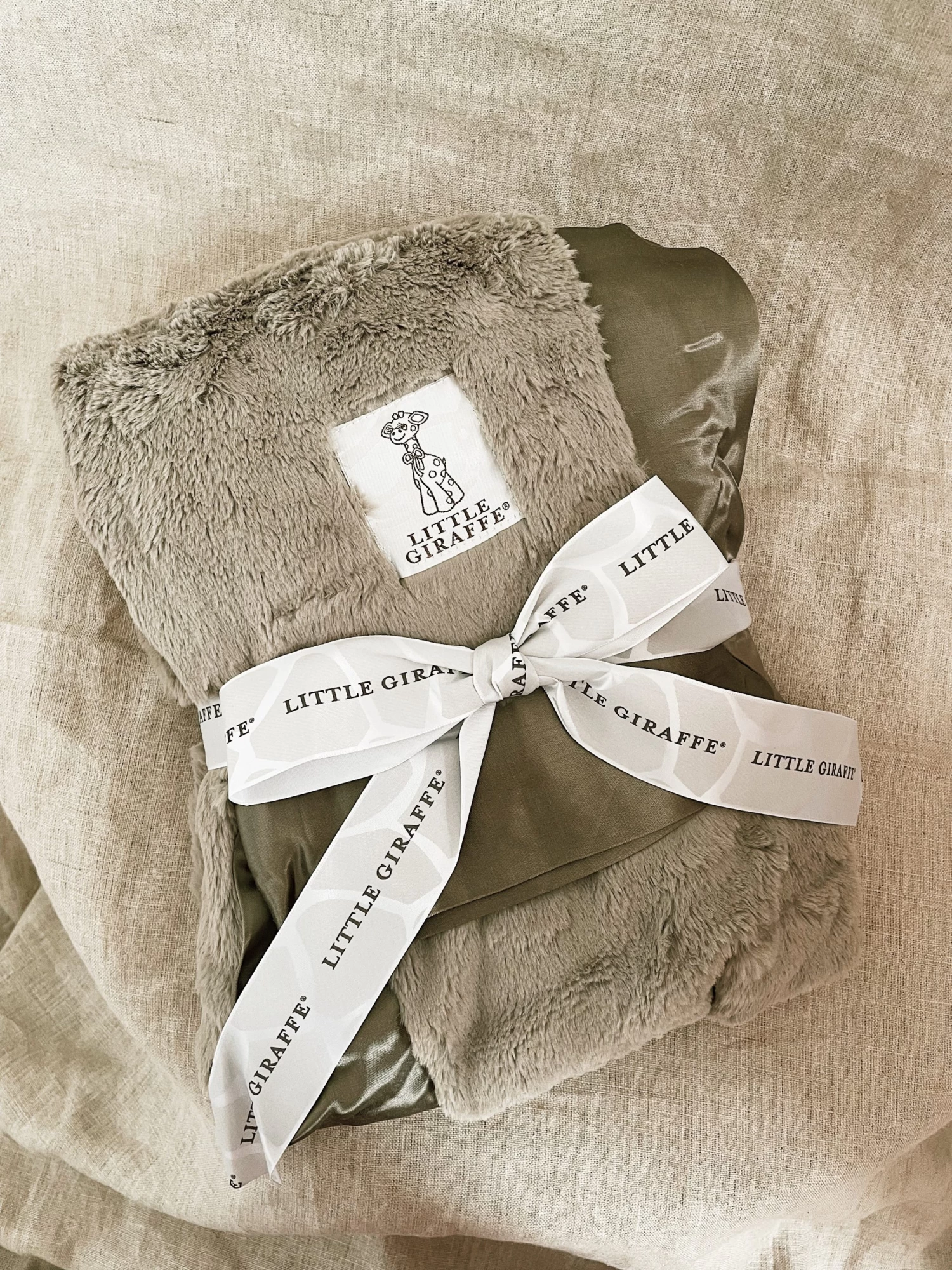 Little Giraffe: Luxe Baby Blanket - Flax 1 Little Giraffe: Luxe Baby Blanket - Flax