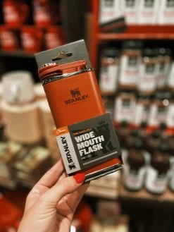 Stanley: Classic Wide Mouth Flask - Cinnamon -Fashion Home Store image 77bab2fe edc9 4263 bcb0 4b284942880d