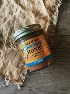 Guenther Apiary: Arkansas Creamed Honey - Blueberry