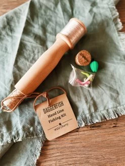 Daggerfish: Wild Cheery Handreel