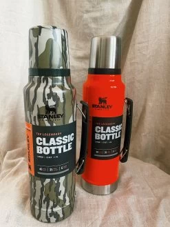 Stanley: 1.5 Qt Classic Legendary Bottle - Blaze Orange -Fashion Home Store image aed7012a f170 466e 8b4c 5514a0ec3ced