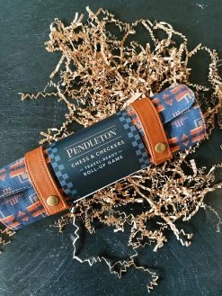 Chronicle Books Pendleton Chess & Checkers 14 Chronicle Books Pendleton Chess & Checkers -Fashion Home Store image b1aa6d33 906c 4244 b5dc b0b0f3abccae