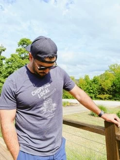 Chopping Local T-Shirt (City Supply Exclusive) -Fashion Home Store image cf8795a1 f8f8 44ea a494 aa383132aaf4