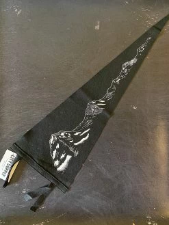 Oxford Pennant: Mountains -Fashion Home Store image e185e72c 0ef2 4f86 856a 4ac59614ca16