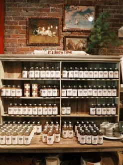 Pink House Alchemy: Vanilla Bean Syrup -Fashion Home Store image f462e9a1 4b0e 48e8 a823 0a6cceb7cff6