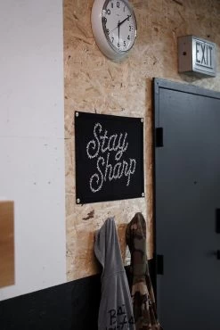 Oxford Pennant: Stay Sharp Camp Flag -Fashion Home Store tablebarco